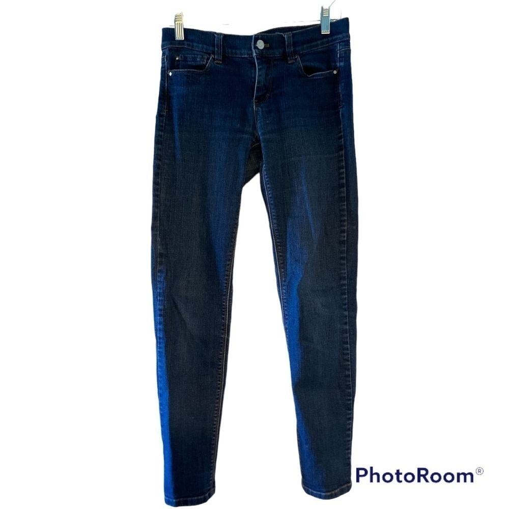 White House/Black Market Skinny leg jeans size 2R